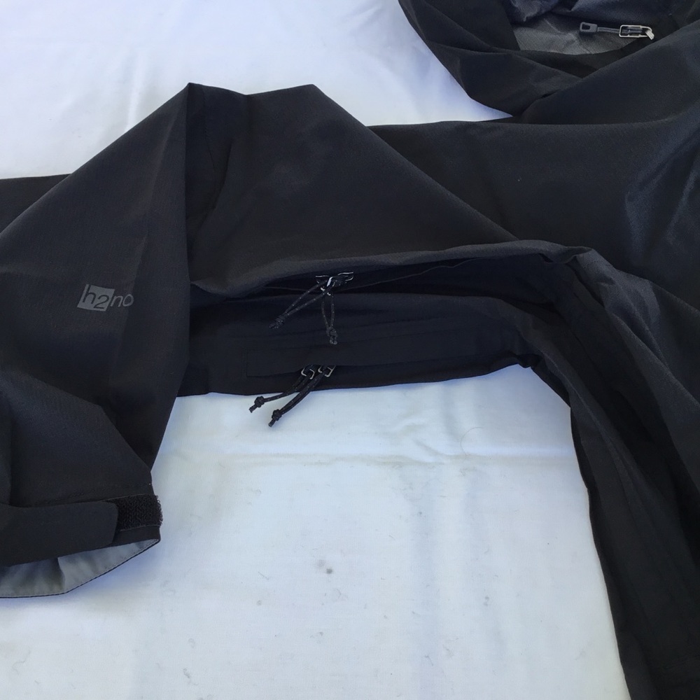 Patagonia Women's Stretch Rainshadow Jacket - Picture 4 of 7